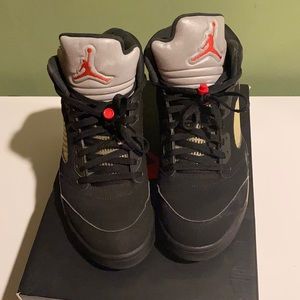 “ Metallic “ Jordan 5’s (Size 12)
